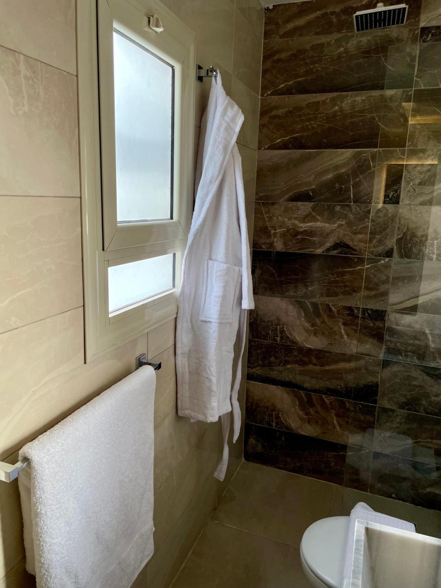 Pyramuse Inn Nazlet el Simman Экстерьер фото