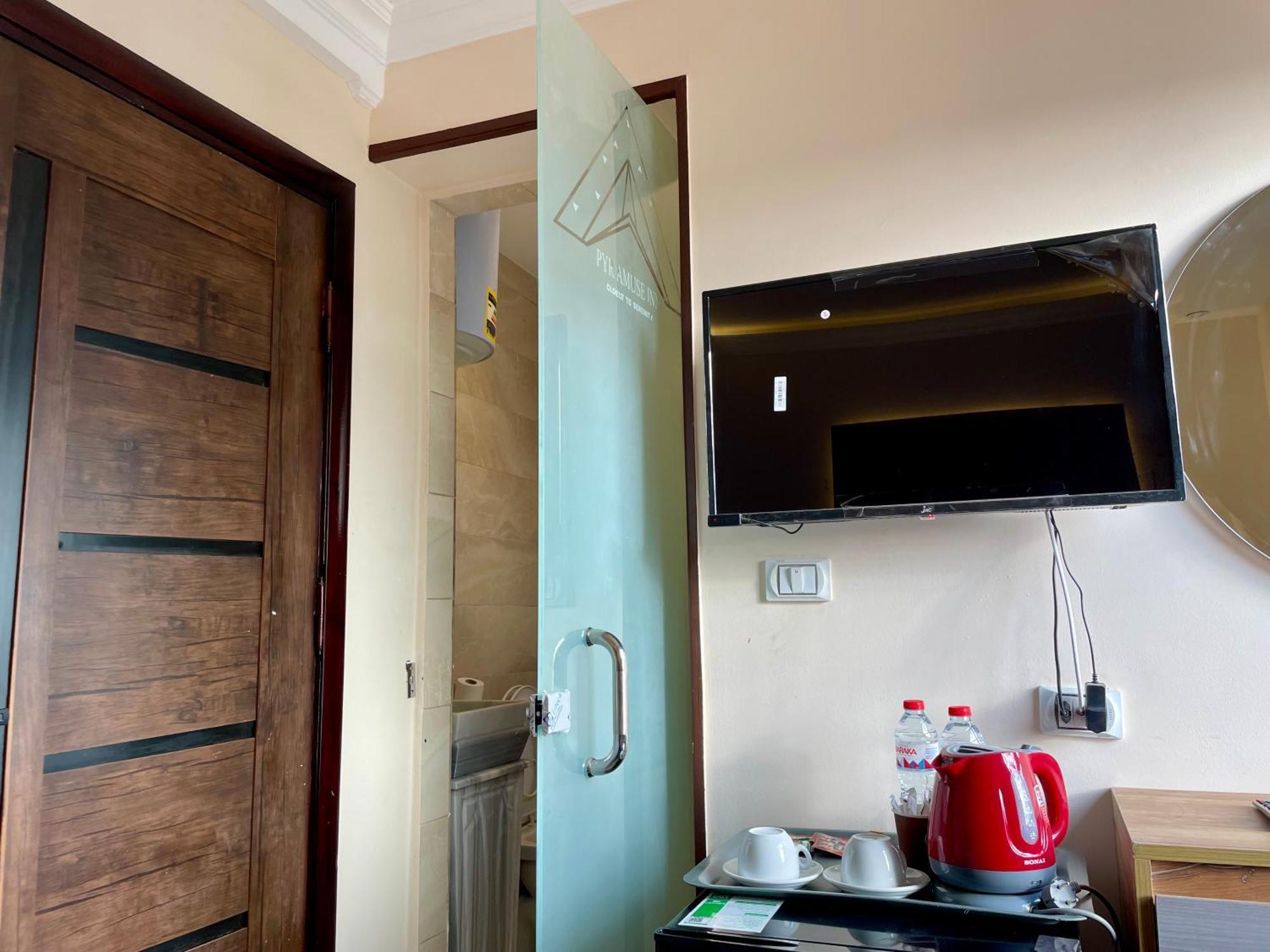 Pyramuse Inn Nazlet el Simman Экстерьер фото